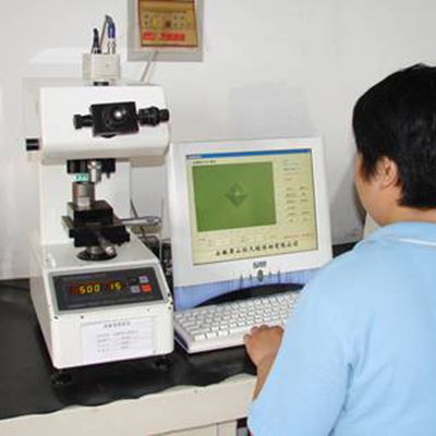 Microscopic Vickers Hardness Tester